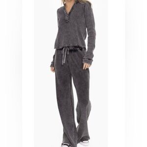 mono b black distressed mineral-washed pants NWT  KP11923